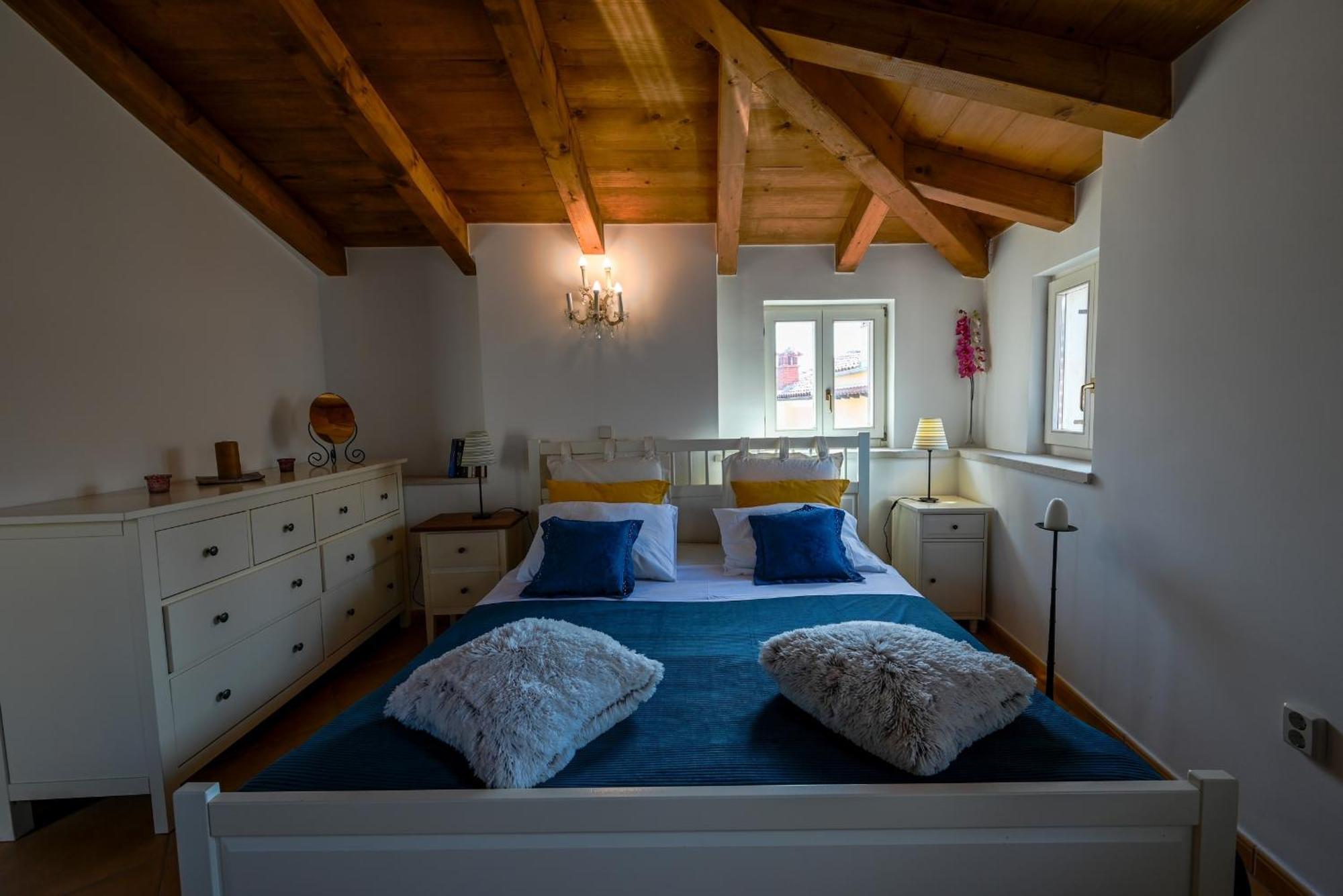 Alice Apartment With Balcony Rovinj Exterior foto