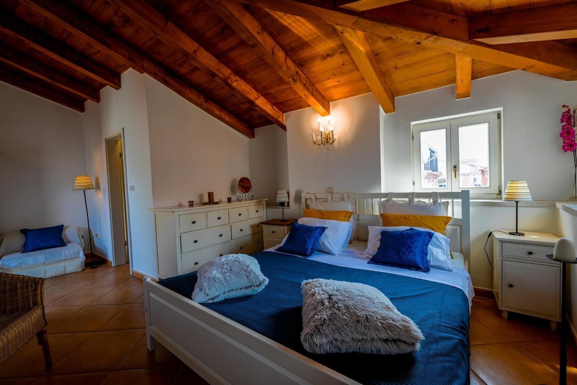 Alice Apartment With Balcony Rovinj Exterior foto